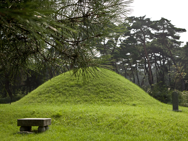20250619160631_ur9psYSQ.gif_carousel_천안묘지이장 천안산소이장 천안화장 천안산소관리 천수장묘개발컨설팅_천안묘지이장, 천안산소이장, 천안화장, 천안산소관리, 천수장묘개발컨설팅, 천안장묘, 천안장묘개발, 성환장묘, 성환산소이장, 성환장묘개발